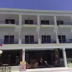 Mike's House Отель 2*