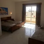 Mike's House Отель 2*