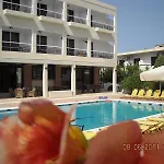 Mike's House Отель 2*