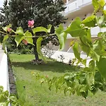 Mike's House Отель 2*