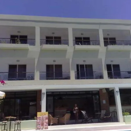 Mike's House Otel 2*