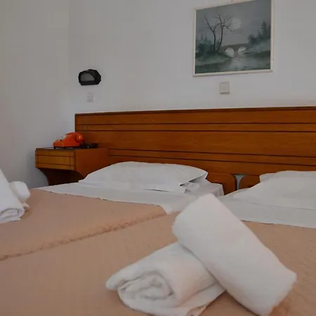 Hotel Mike's House 2*