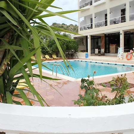 ホテル Mike's House 2*