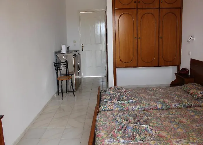 Mike's House 2* 法里拉基