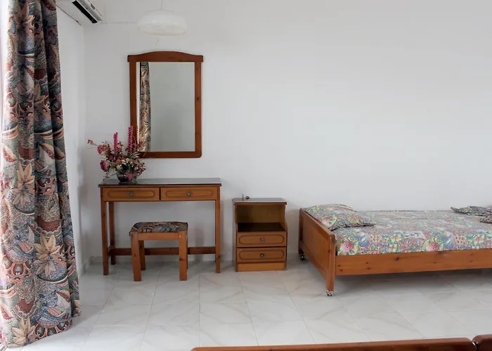 Mike's House 酒店 法里拉基