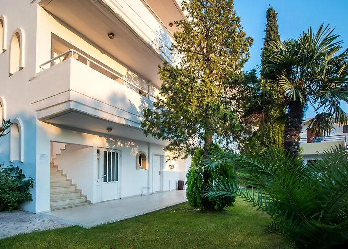 Hotel Mike's House 2*