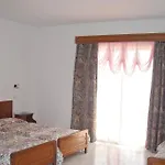 Mike's House Hotel