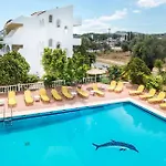 Mike's House Hotel