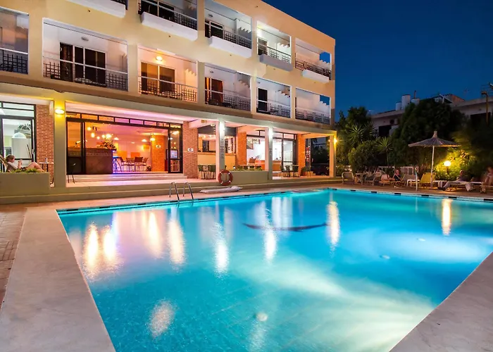 Hotel Mike's House 2*